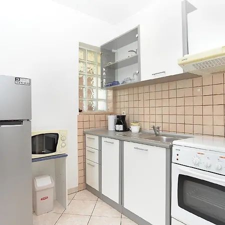 Fuer 4 Personen Ca 45 Qm In Fazana-surida, Istrien Istrische Riviera Apartment