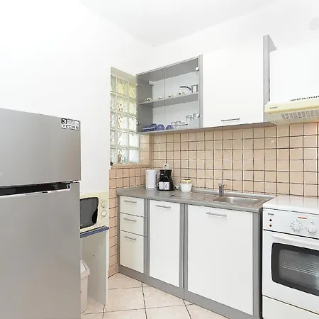 Fuer 4 Personen Ca 45 Qm In Fazana-surida, Istrien Istrische Riviera Apartment *