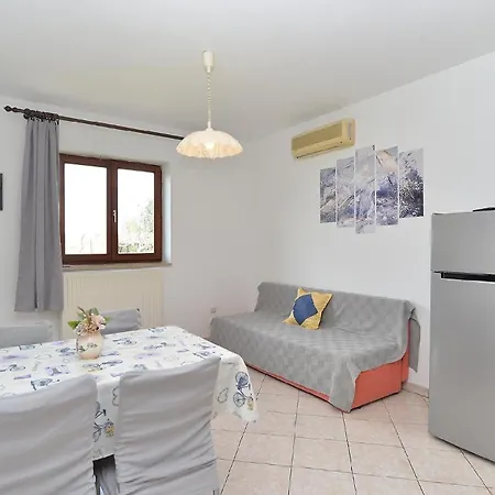 Fuer 4 Personen Ca 45 Qm In Fazana-surida, Istrien Istrische Riviera
